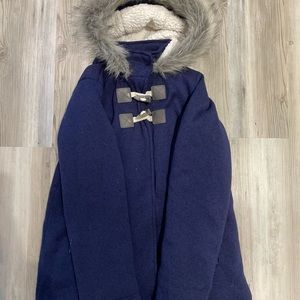 Thick navy coat for those cold winter days! Size XL/14